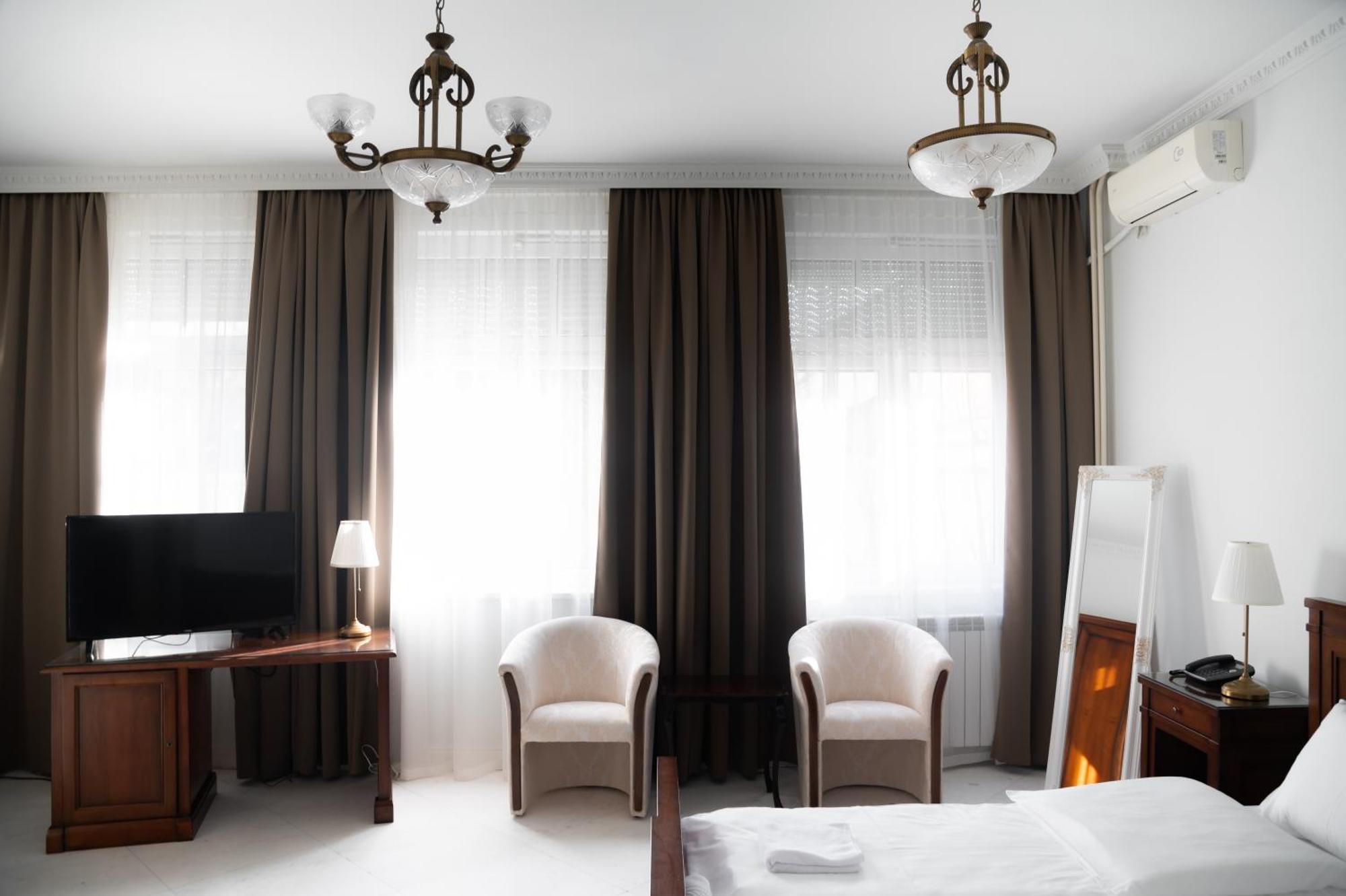 Hotel Jardin Belgrád Kültér fotó