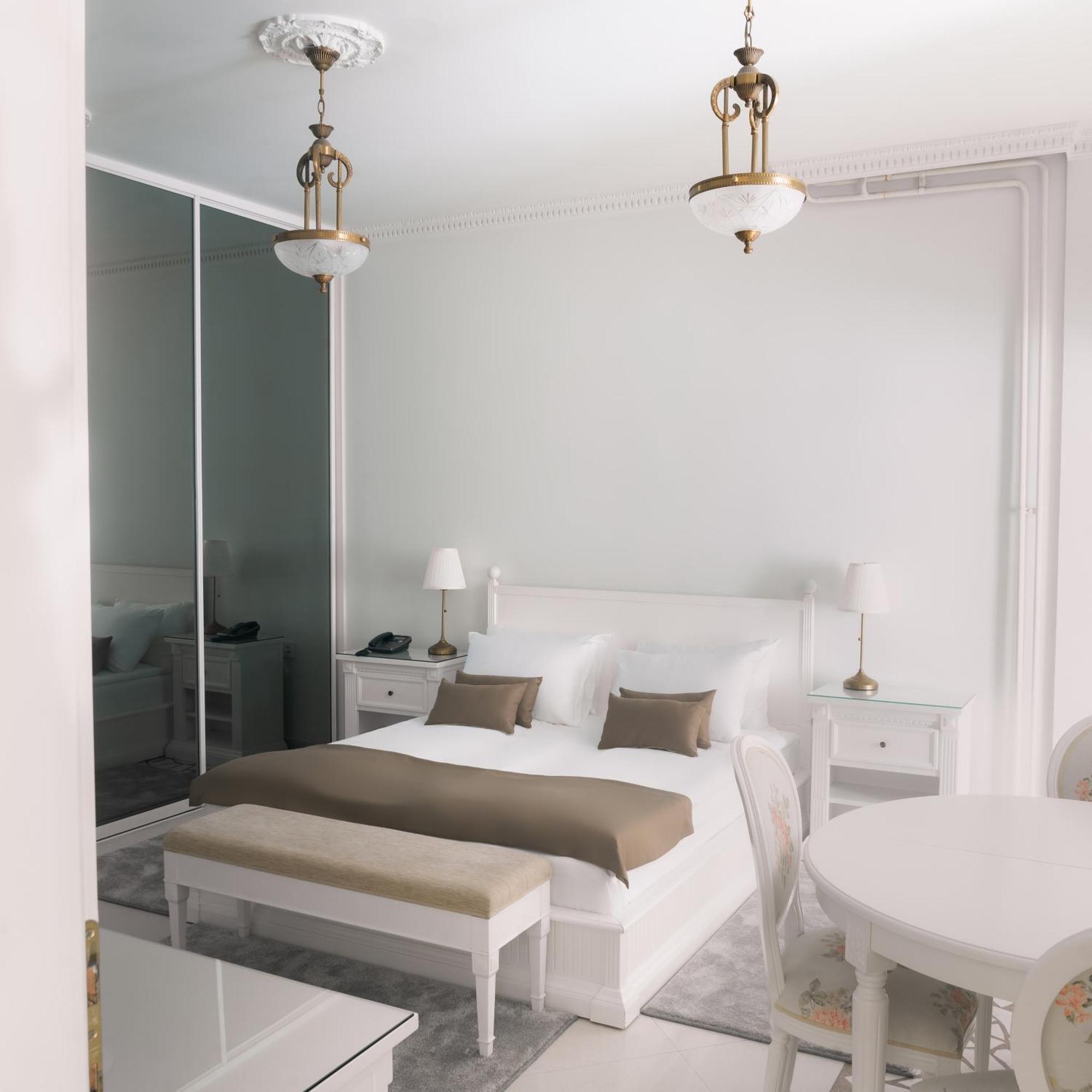 Hotel Jardin Belgrád Kültér fotó